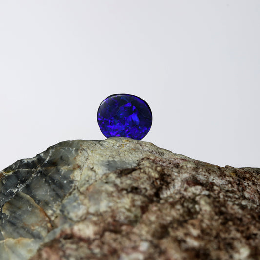 Lightning Ridge Black Unset Opal 7.6ct (#1073)