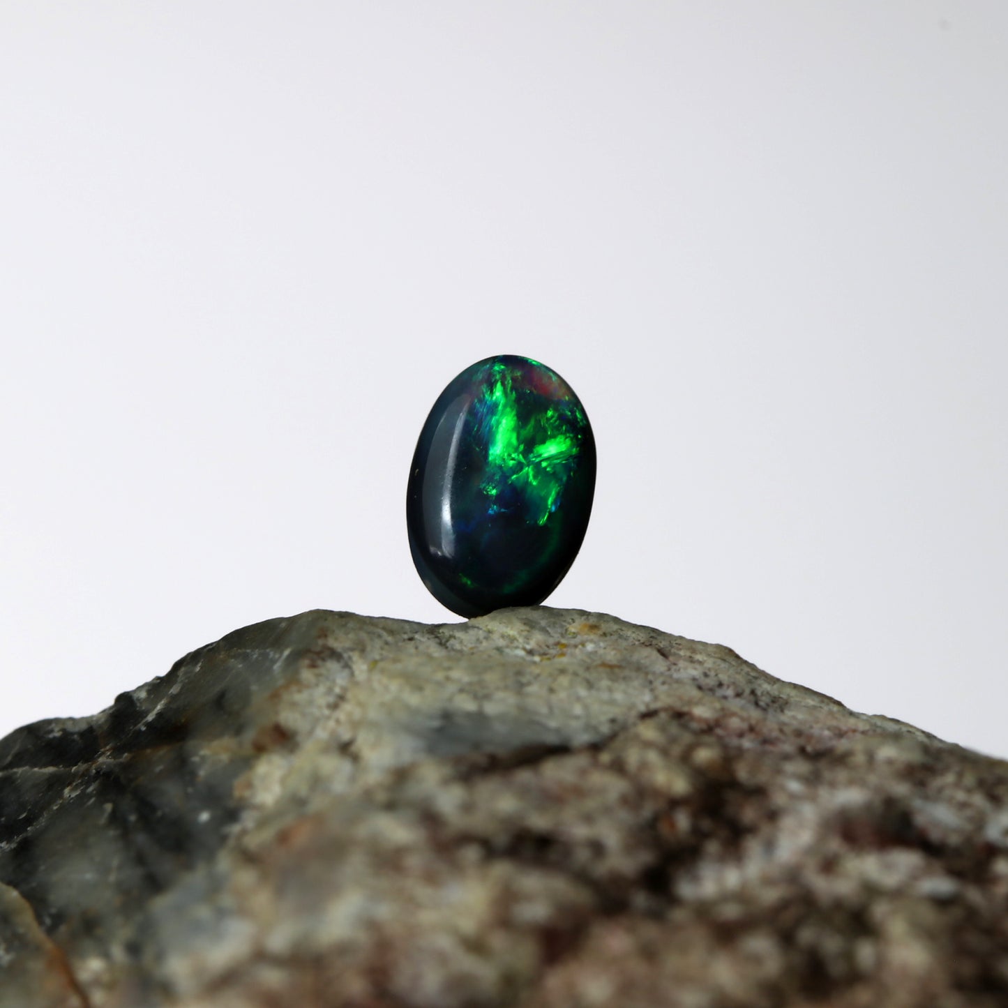 Lightning Ridge Black Unset Opal 0.85ct (#1075)