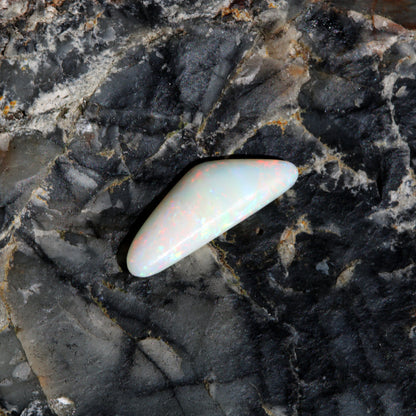 Coober Pedy White Unset Opal 2.2ct (#1062)